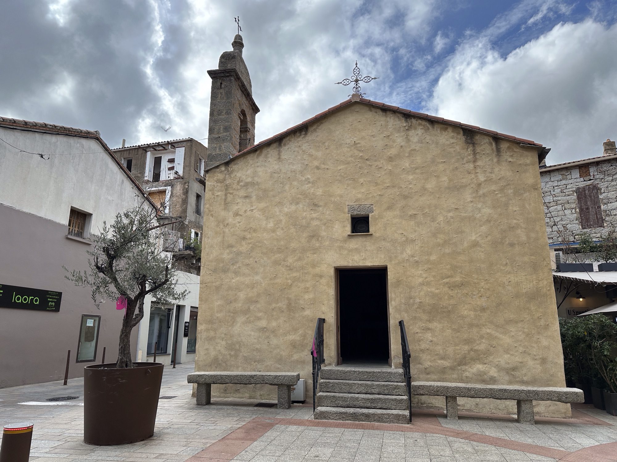 Plein Porto Vecchio.